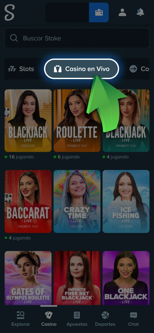 Ingresá a la sección de casino en vivo desde el menú principal de Stake.